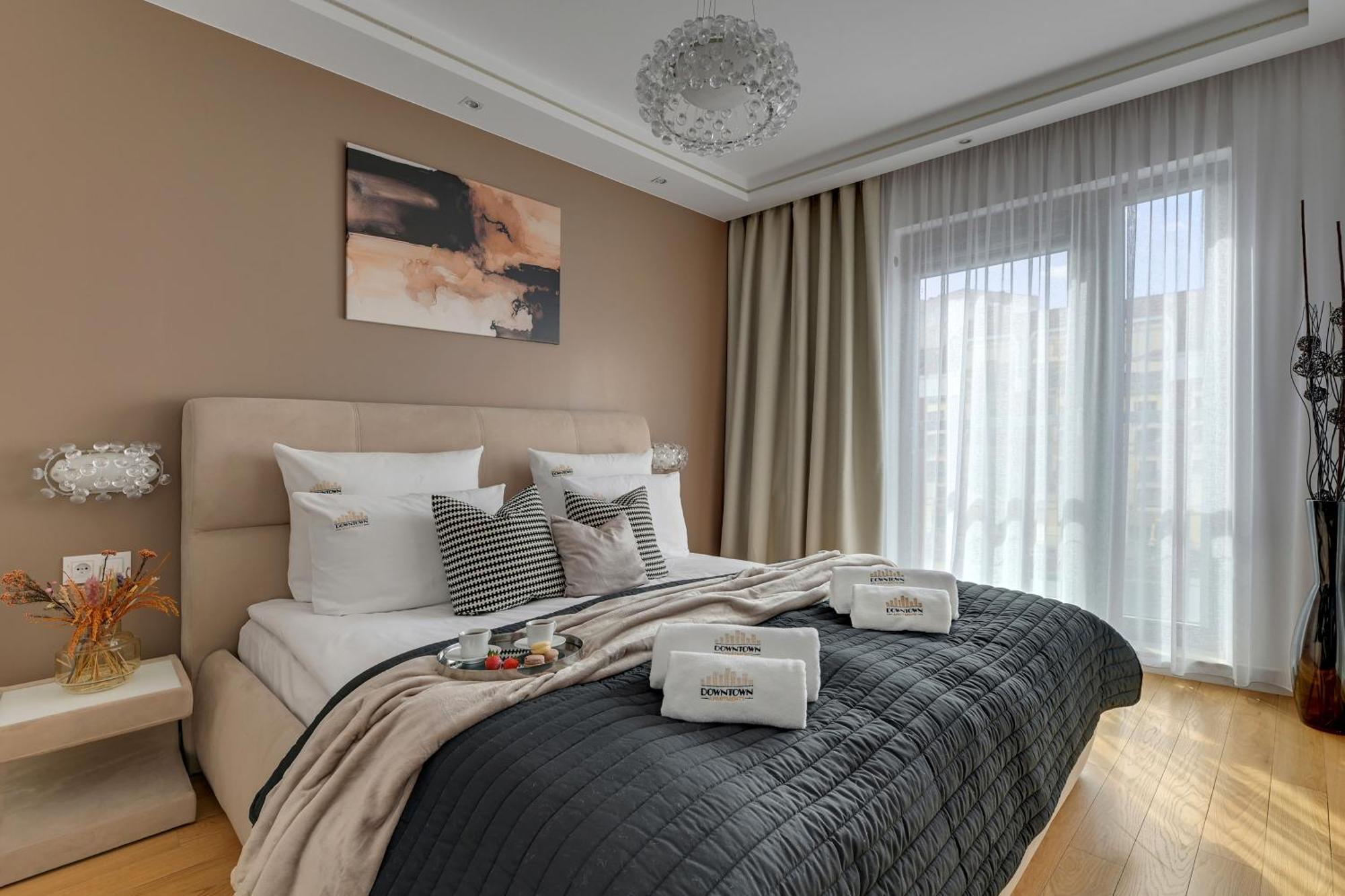 Waterlane Riverside - Spa, Pool, Gym & Parking By Downtown Apartments — Photos 3